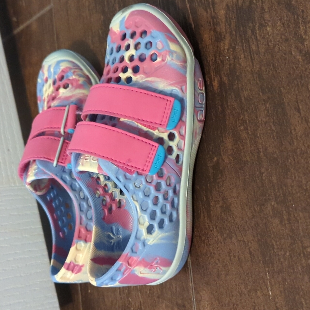 Plae kids shoes